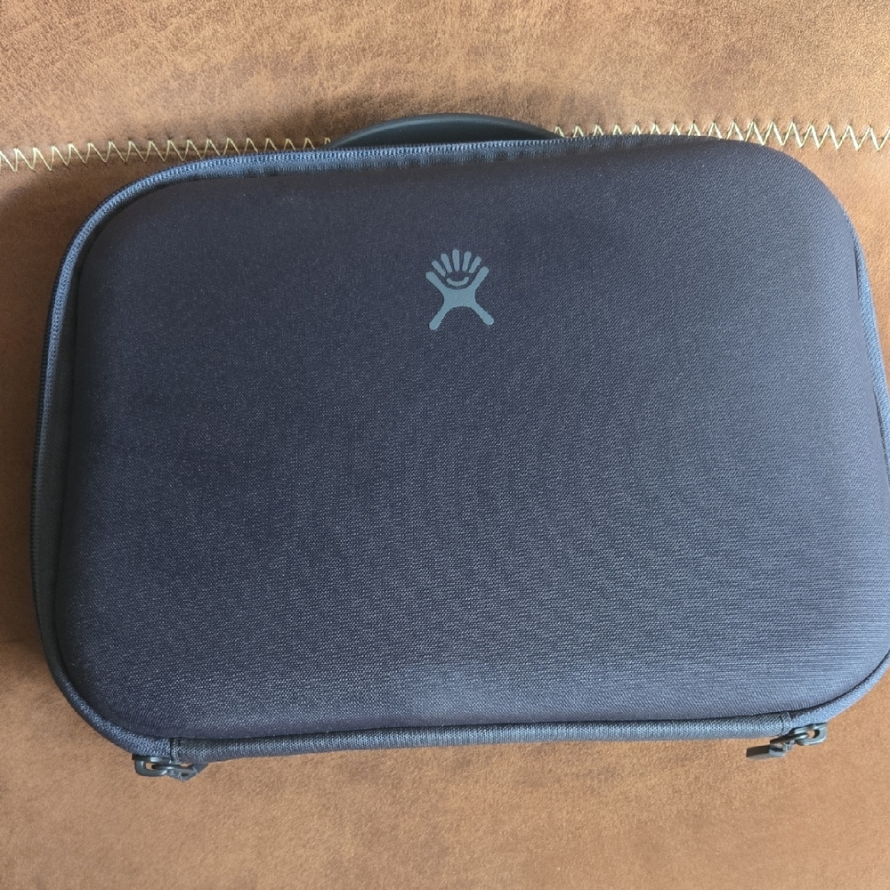 Hydro Flask Midnight Blue Travel Case